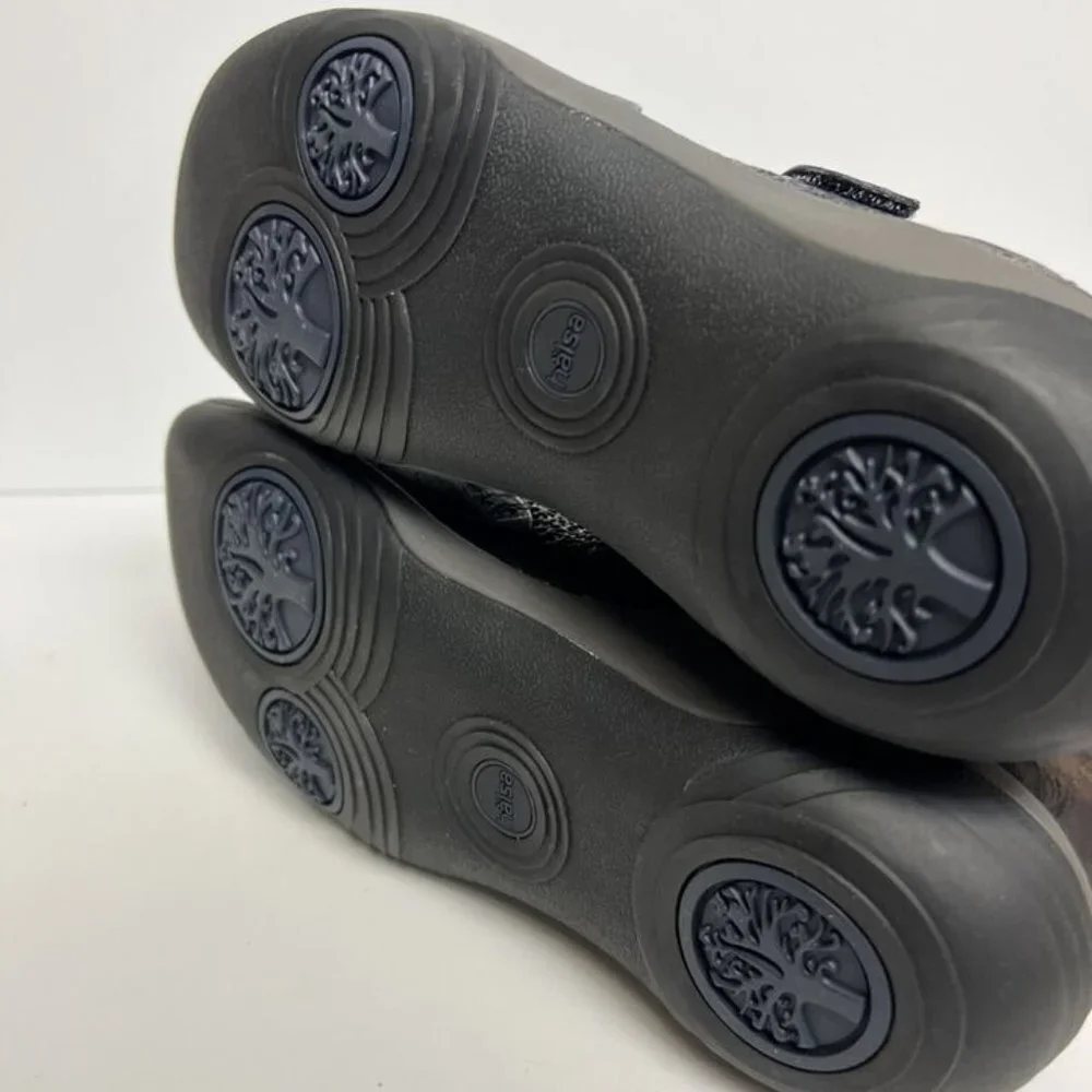 Halsa Footwear new box